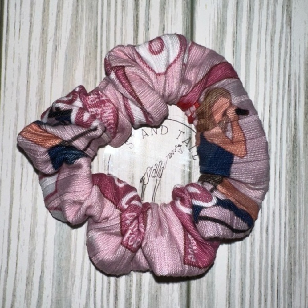 $7ea or 3/$15 Taylor Swift Pink skinny Hair Scrunchie new